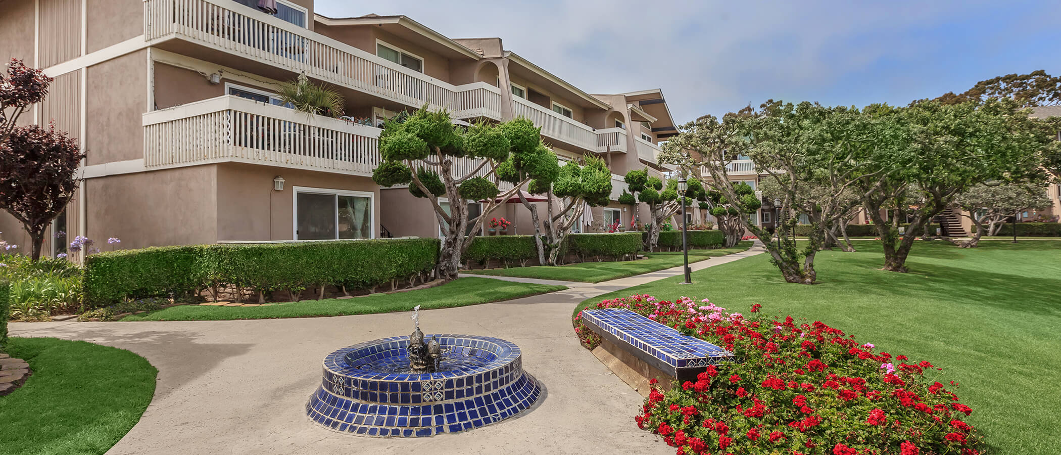 Beachfronter Townhome Apartments Apartments in Ventura, CA